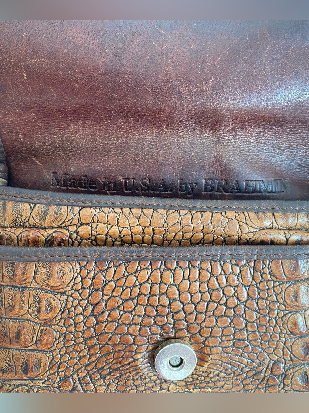 Brown Vintage Brahmin Crossbody Leather Handbag - Alligator Croc - Picture 6 of 10